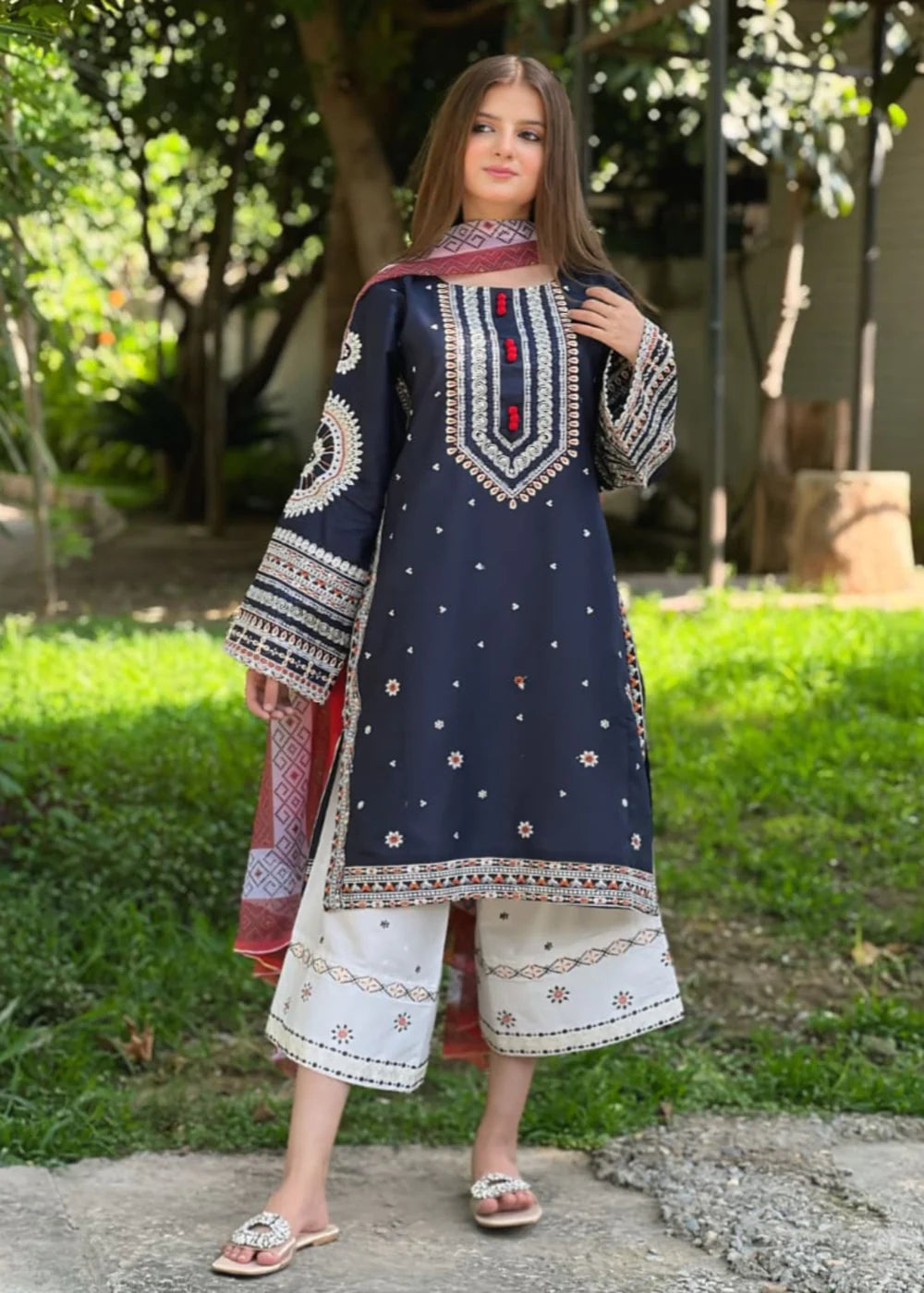 3-PC Lawn Embroidered Women's Suit