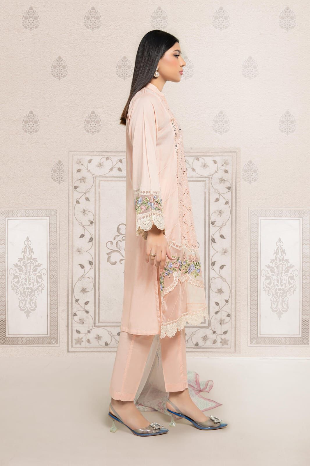 3PIECE Luxury Embroidered Chikenkari Collection