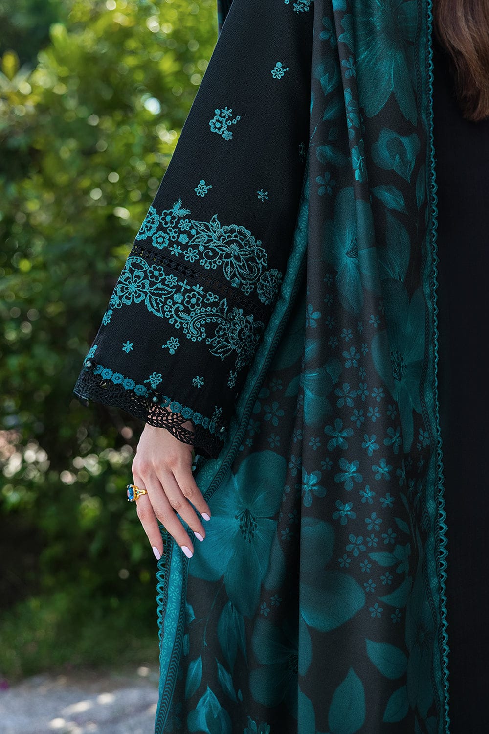3 Piece Embroidered Summer Suit