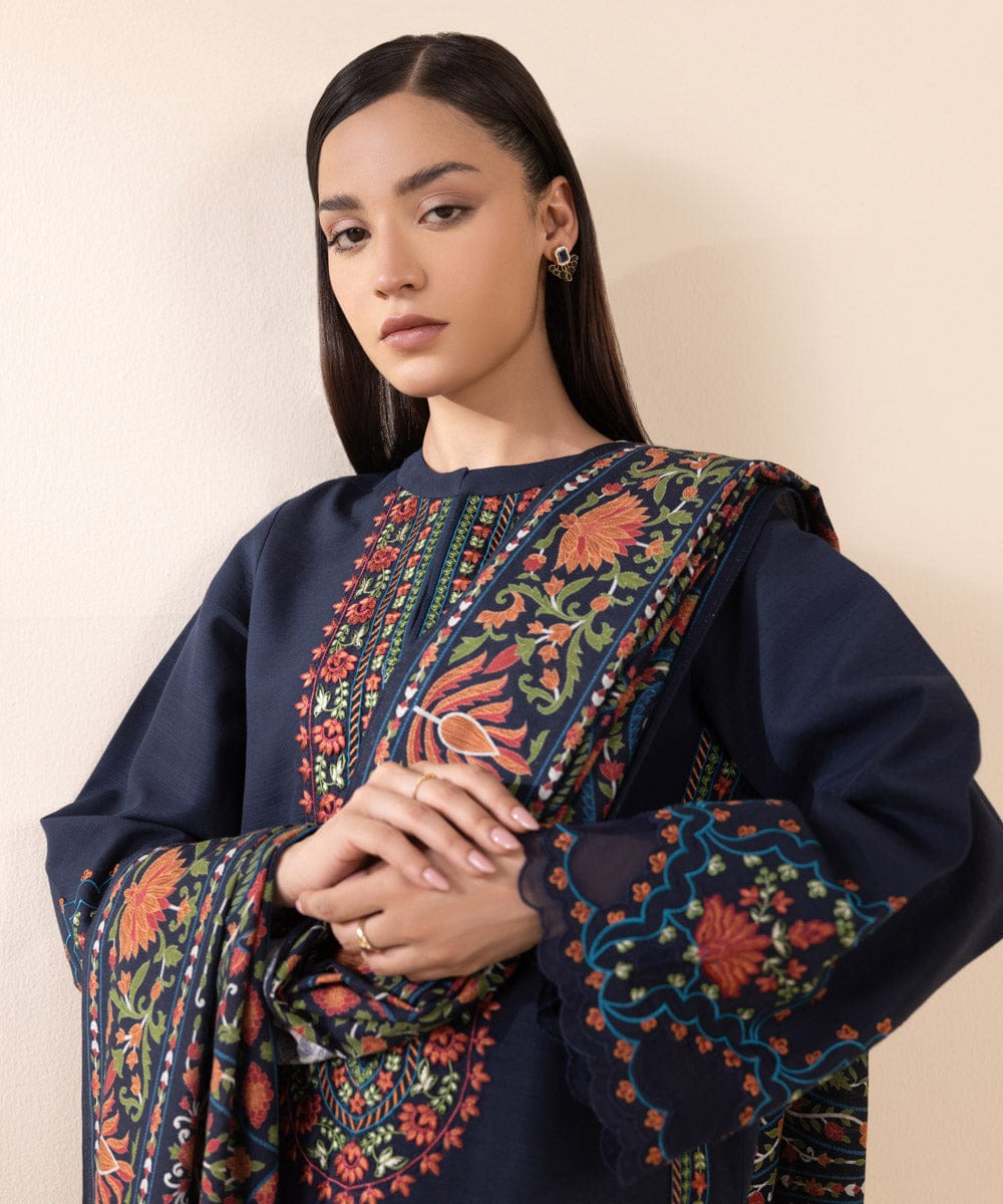 3PIECE Luxury Embroidered Collection