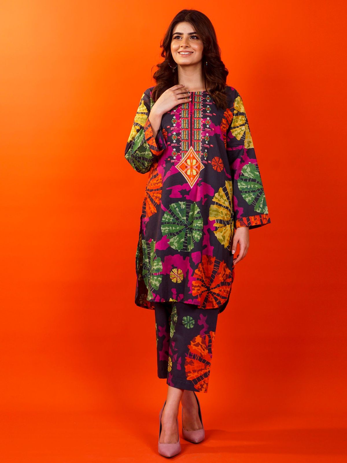 Limelight Pret Diaries Premium Swiss Lawn 3PC Suit - Vibrant Digital Printed Ensemble