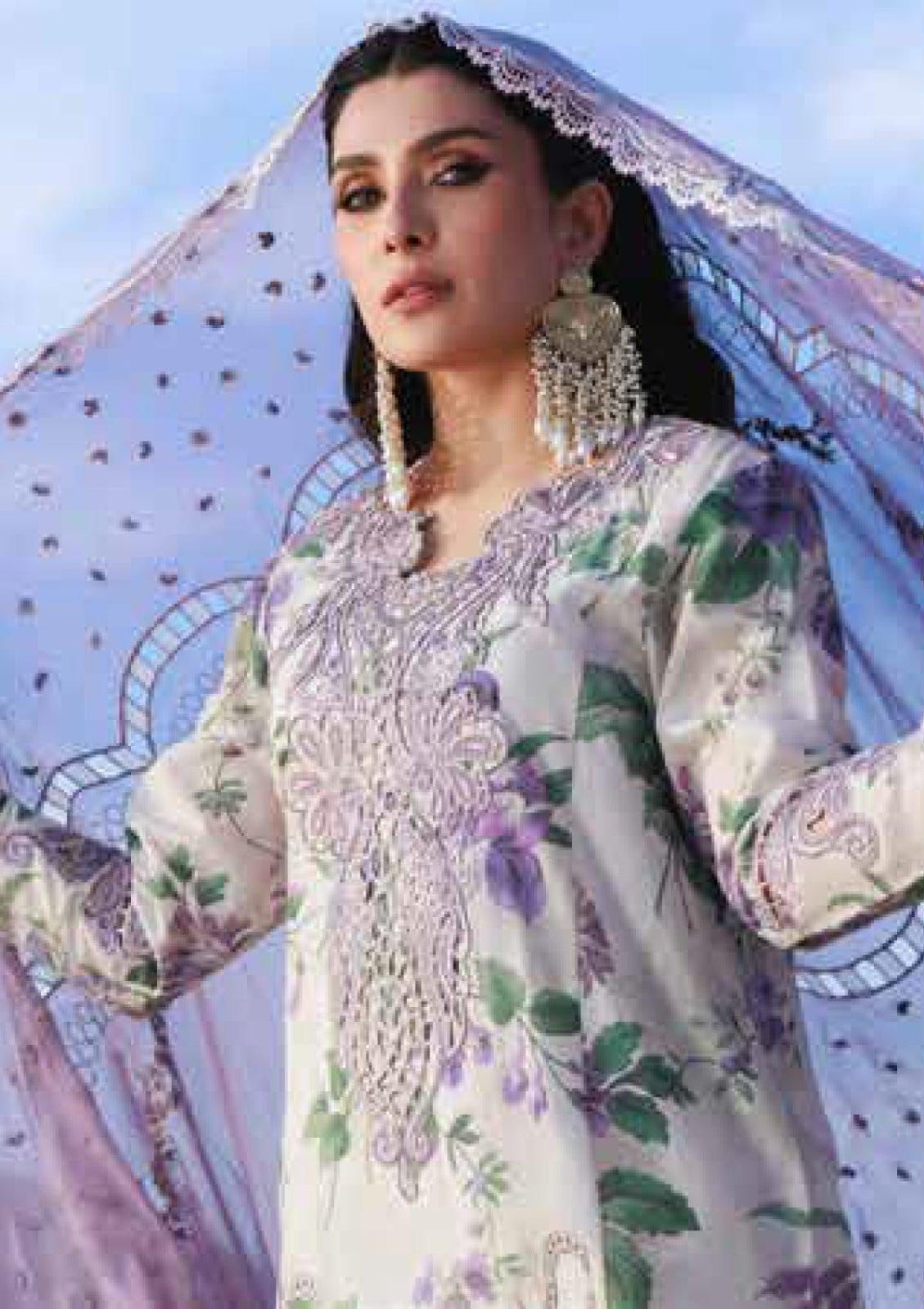 3PIECE LUXURY EMBROIDERED COLLECTION
