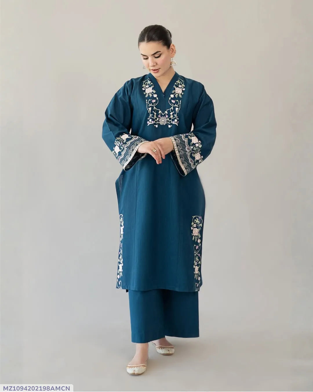 Blue Embroidered Lawn 3Pcs Women Kurta Set