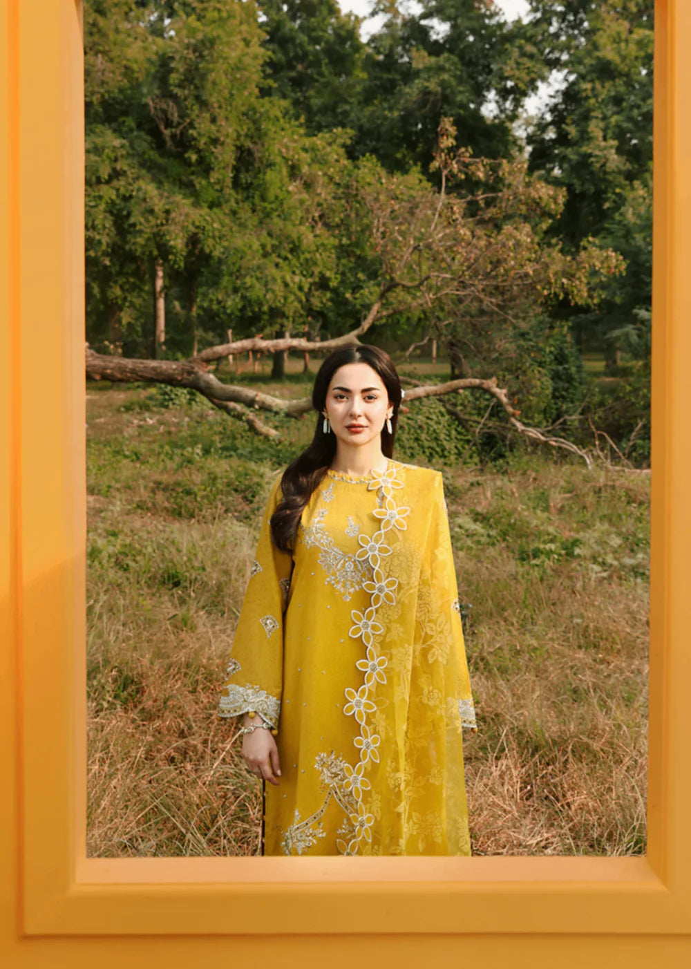 Cotton-3PC Embroidered Shirt with Organza Embroidered Dupatta Women's Suit