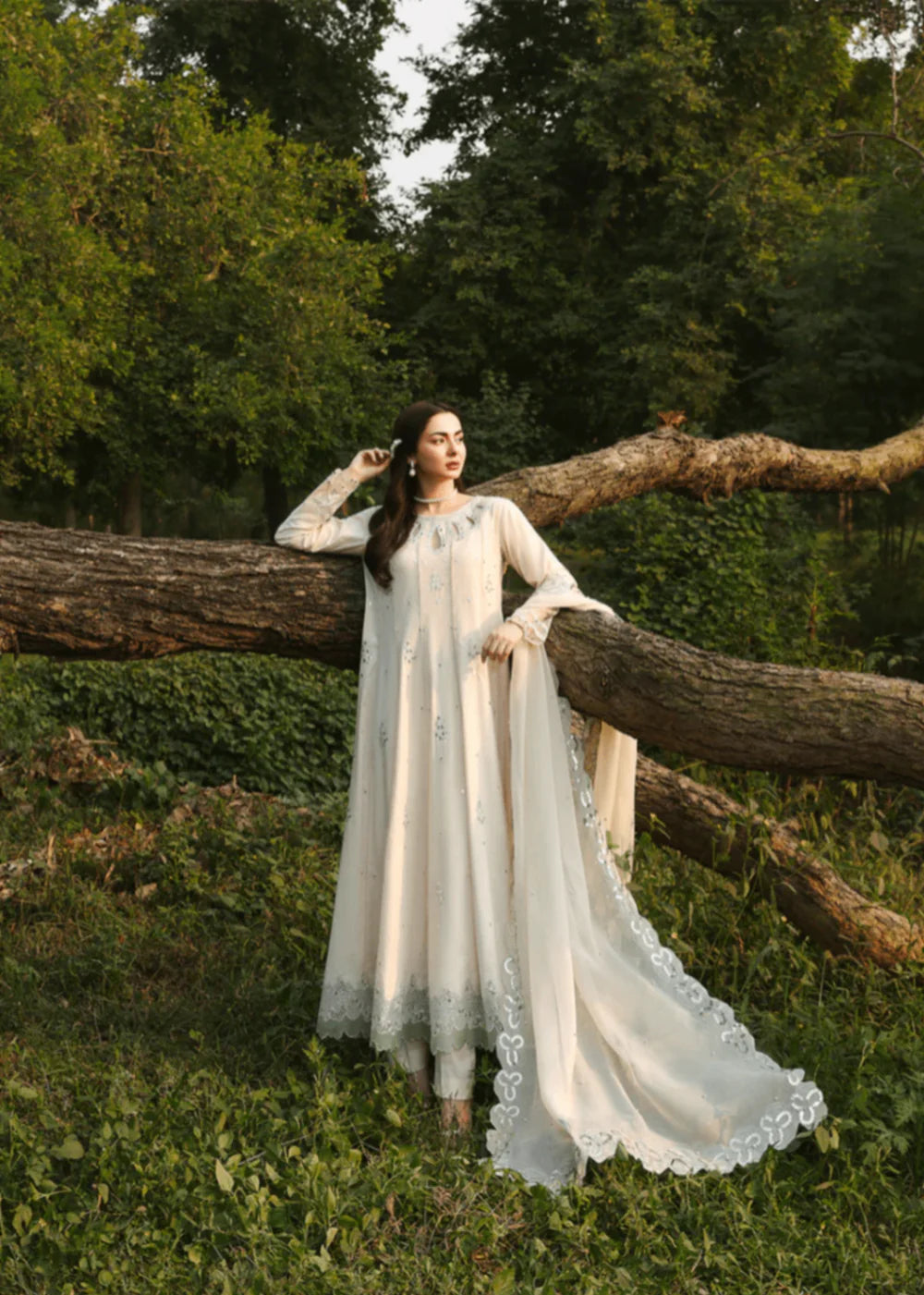 3PC chikankari jacquard maxi With Chiffon Dupatta