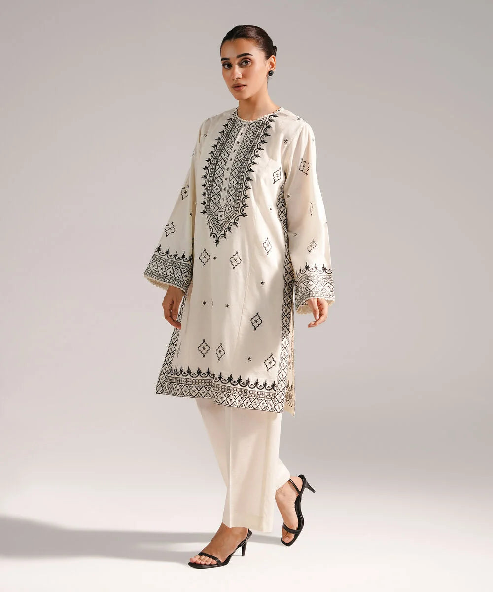 2 Piece - Embroidered Jacquard Suit