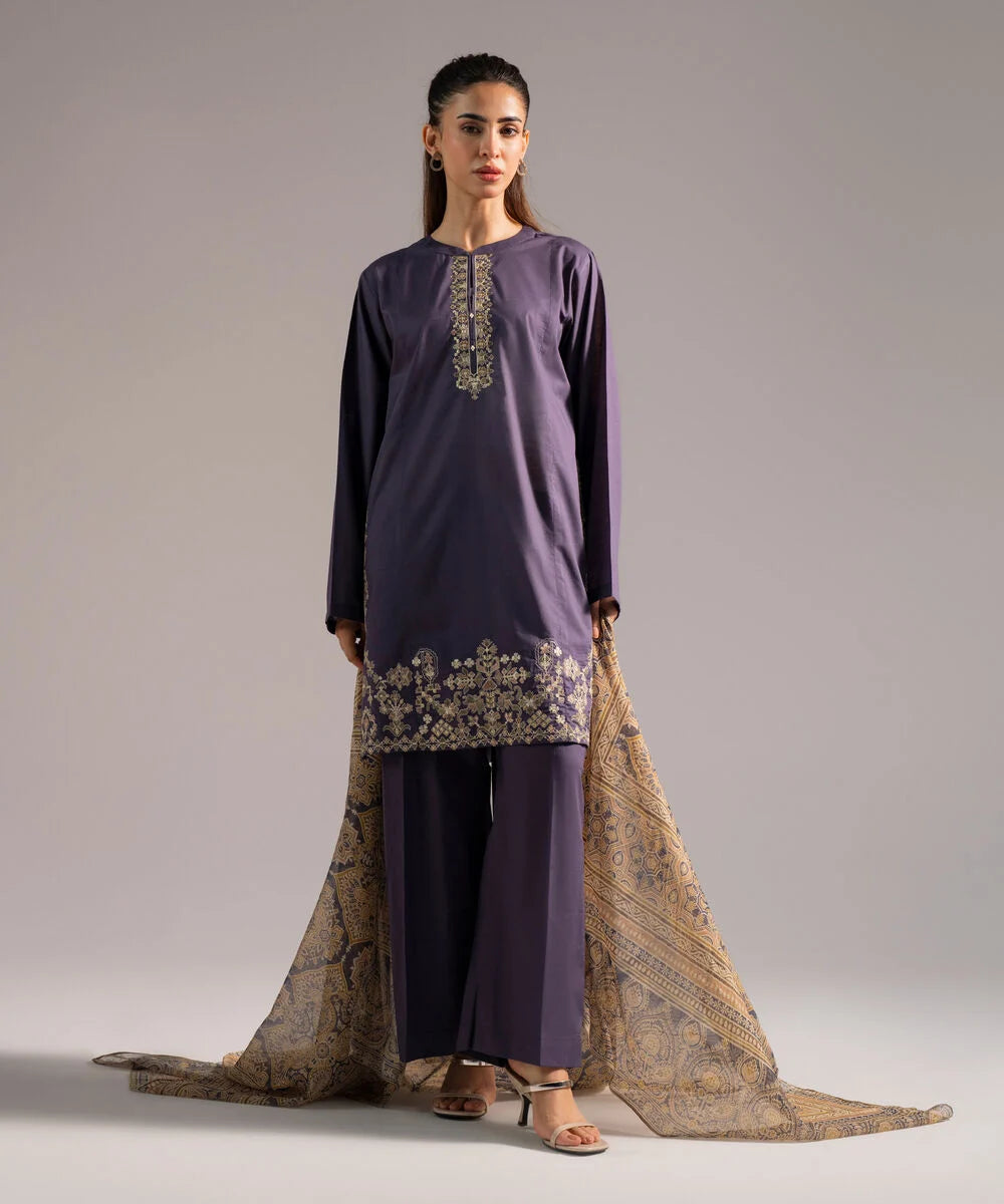 3 Piece - Embroidered Lawn Suit