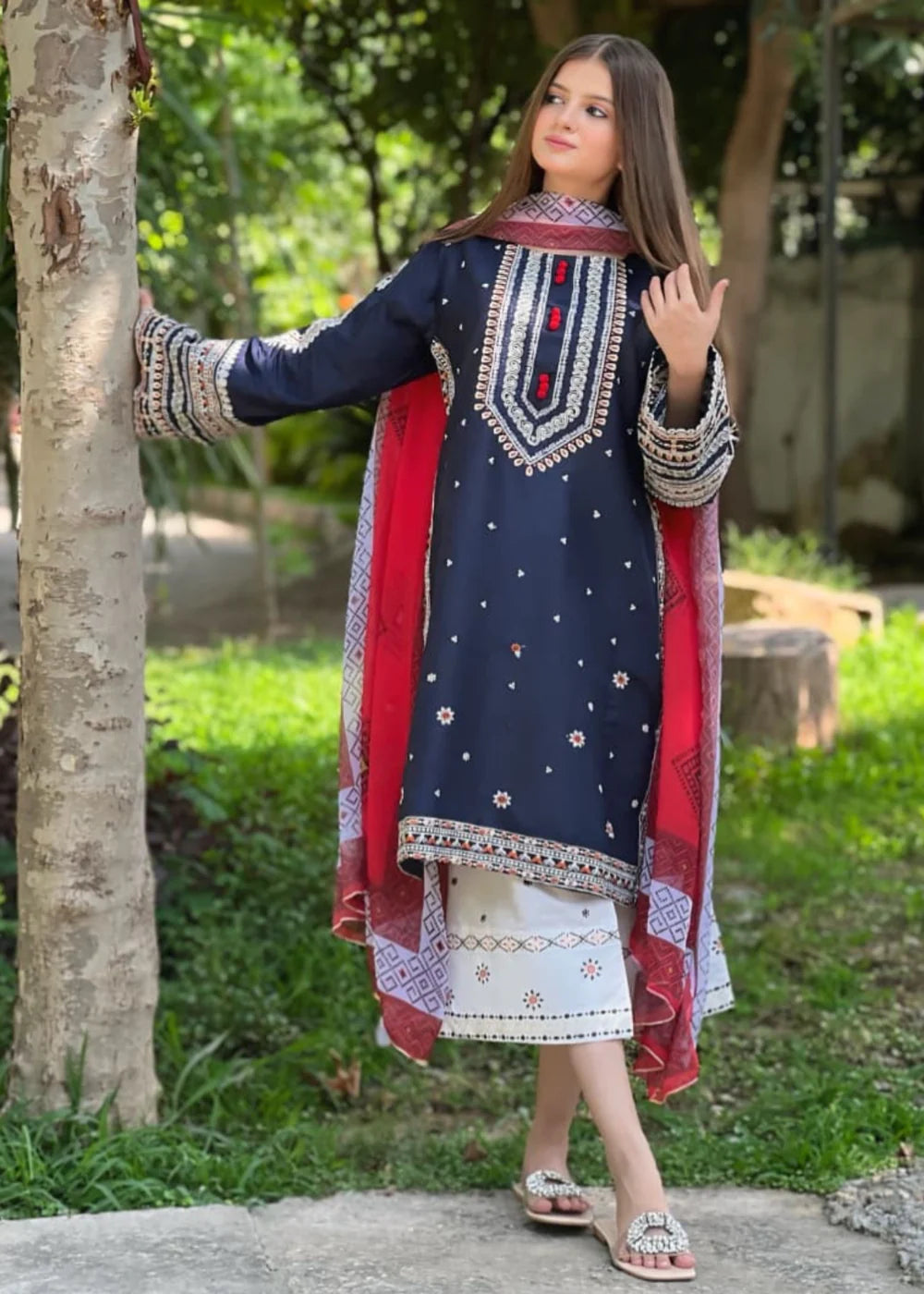 3-PC Lawn Embroidered Women's Suit