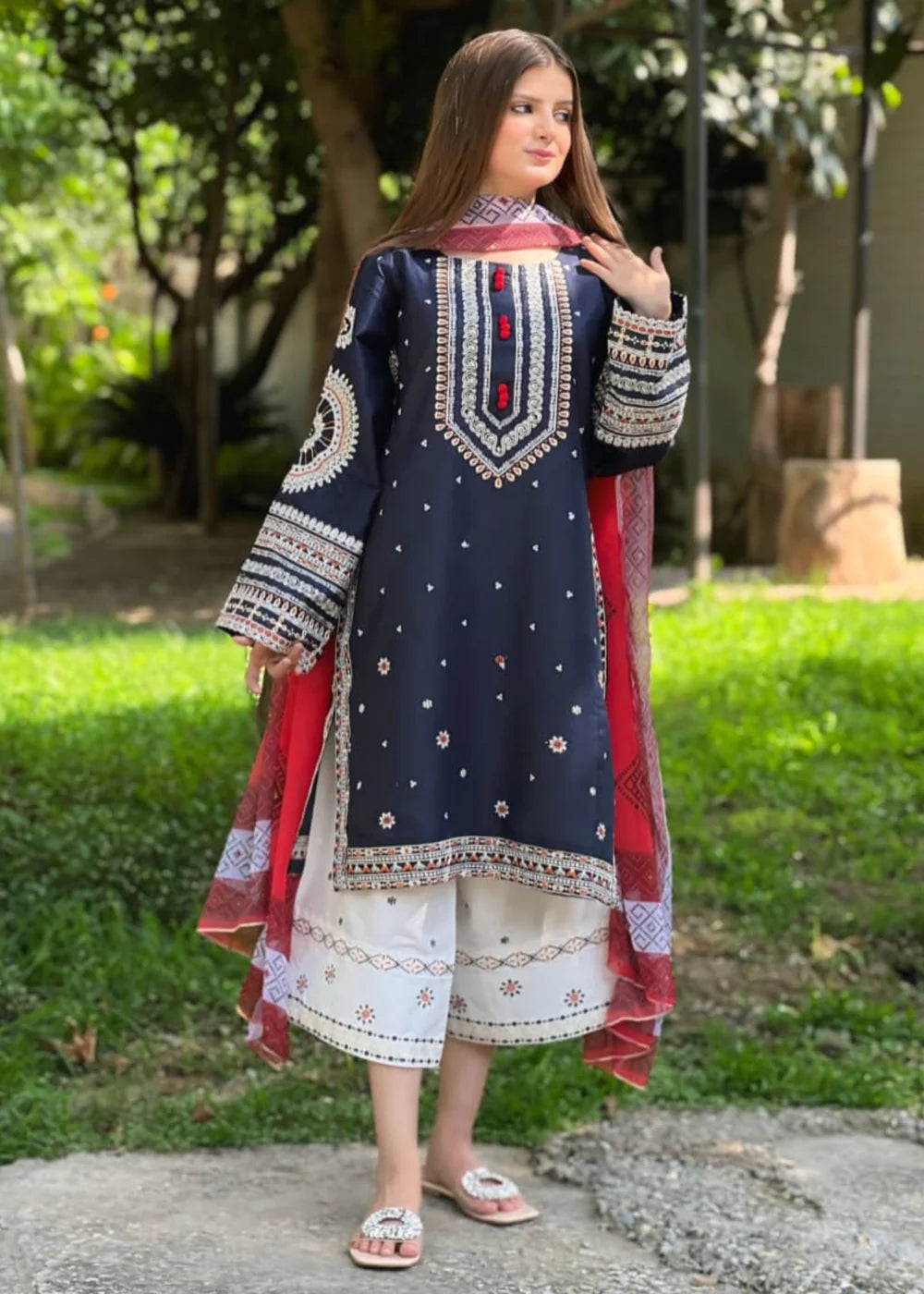 3-PC Lawn Embroidered Women's Suit