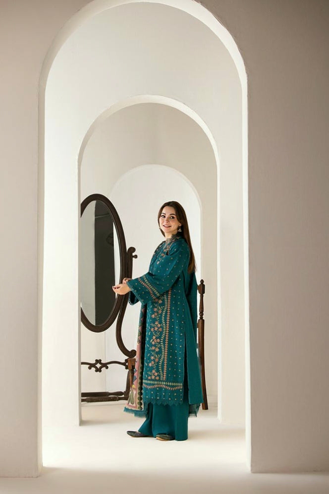 3PIECE Luxury Embroidered Collection