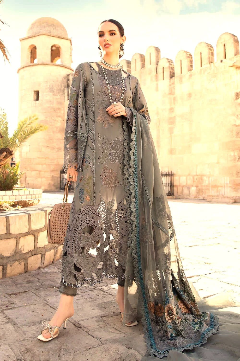 3PIECE Luxury Embroidered Collection