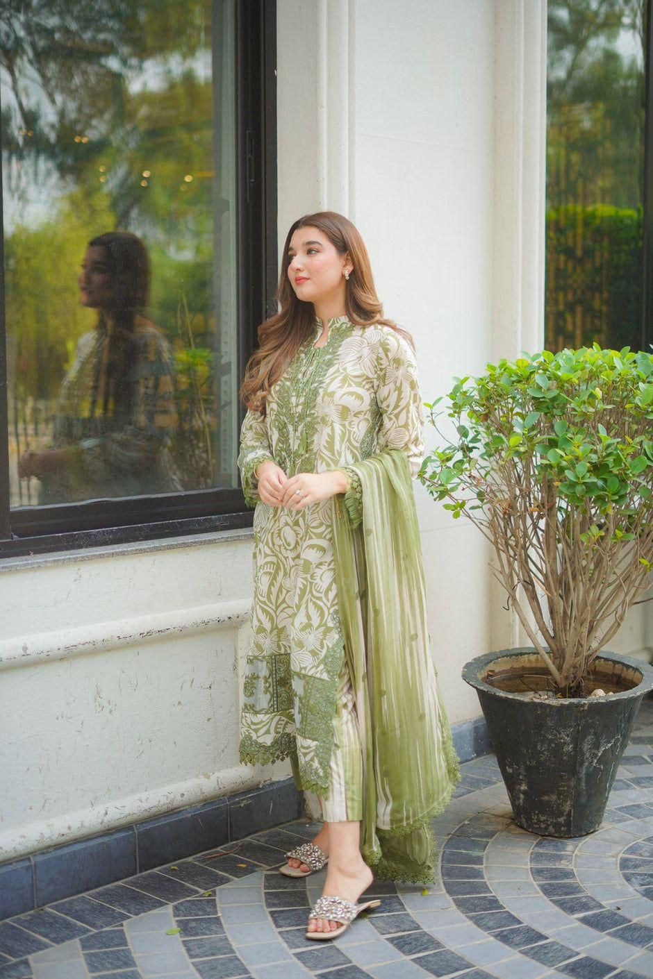 3PIECE Embroidered Summer Collection