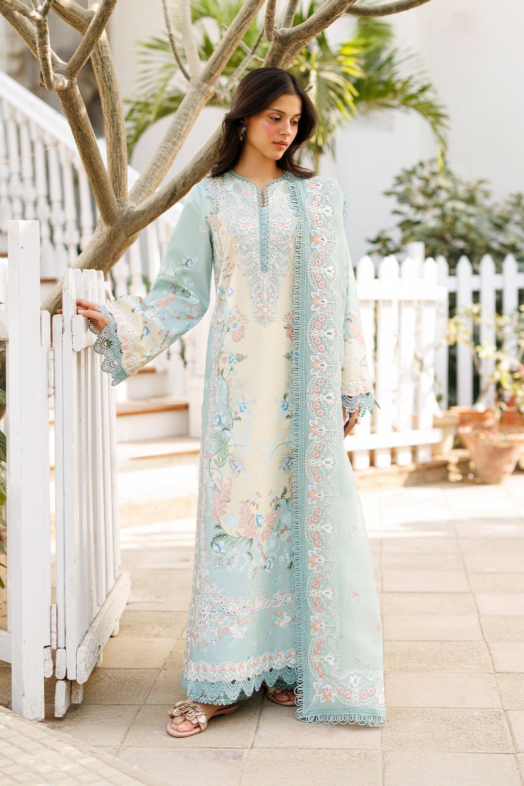 3PIECE Luxury Embroidered Collection