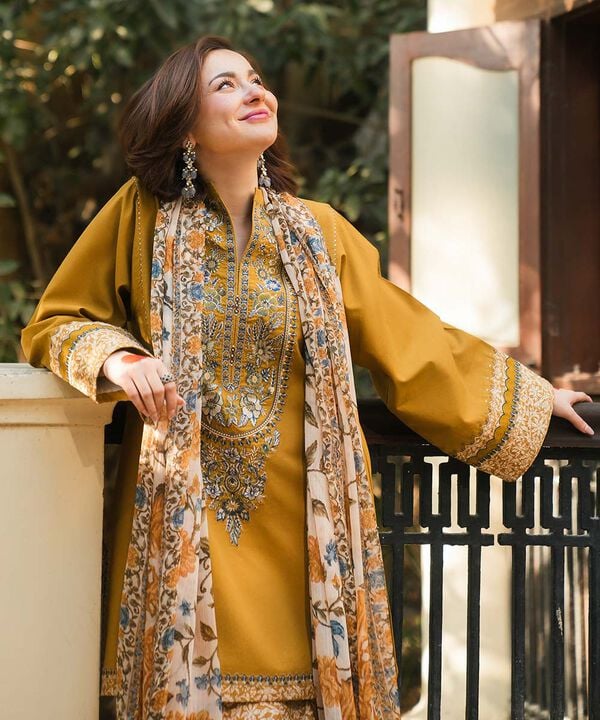3PIECE Embroidered Summer Collection