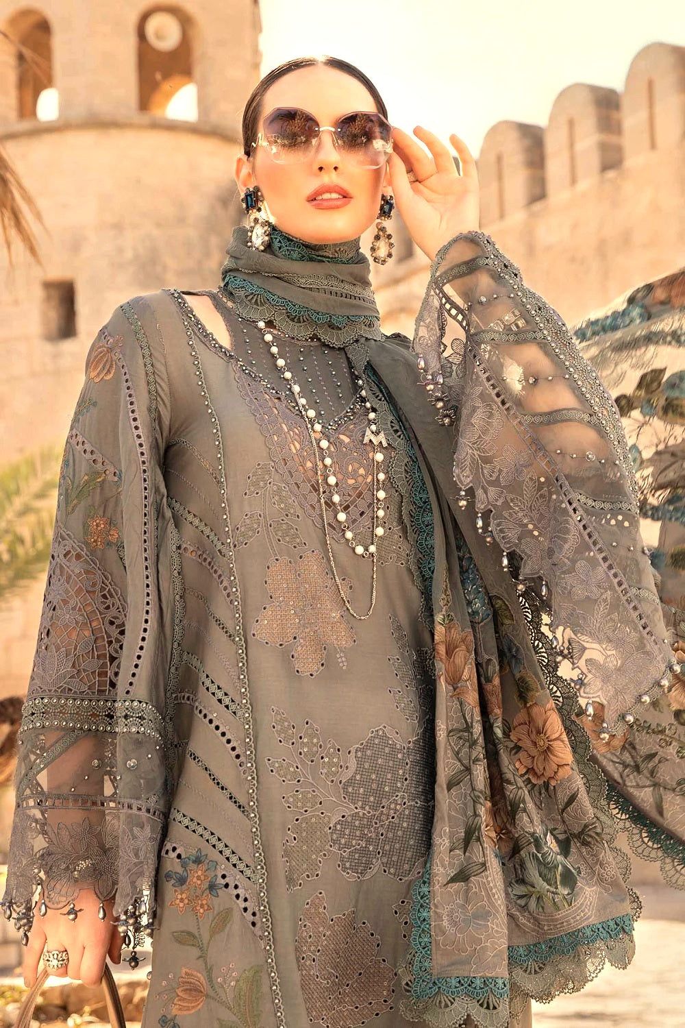 3PIECE Luxury Embroidered Collection