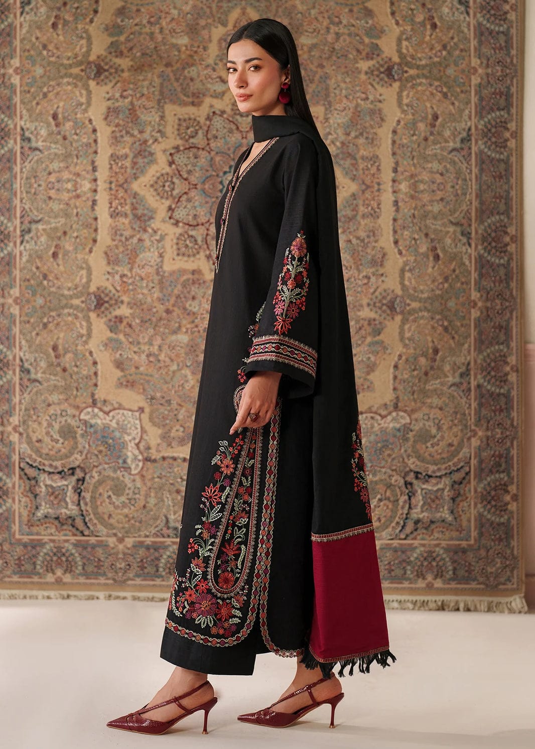 3PIECE Luxury Embroidered Collection