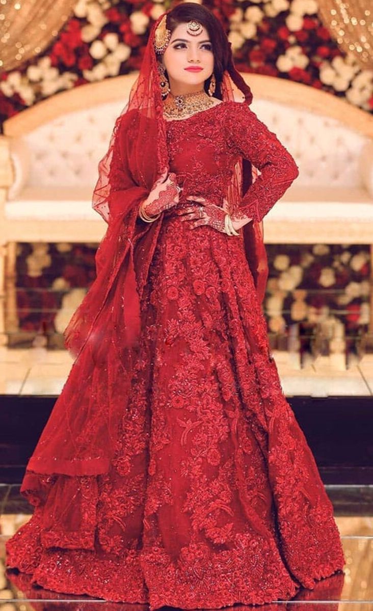 3PIECE Luxury Embroidered Net Gown