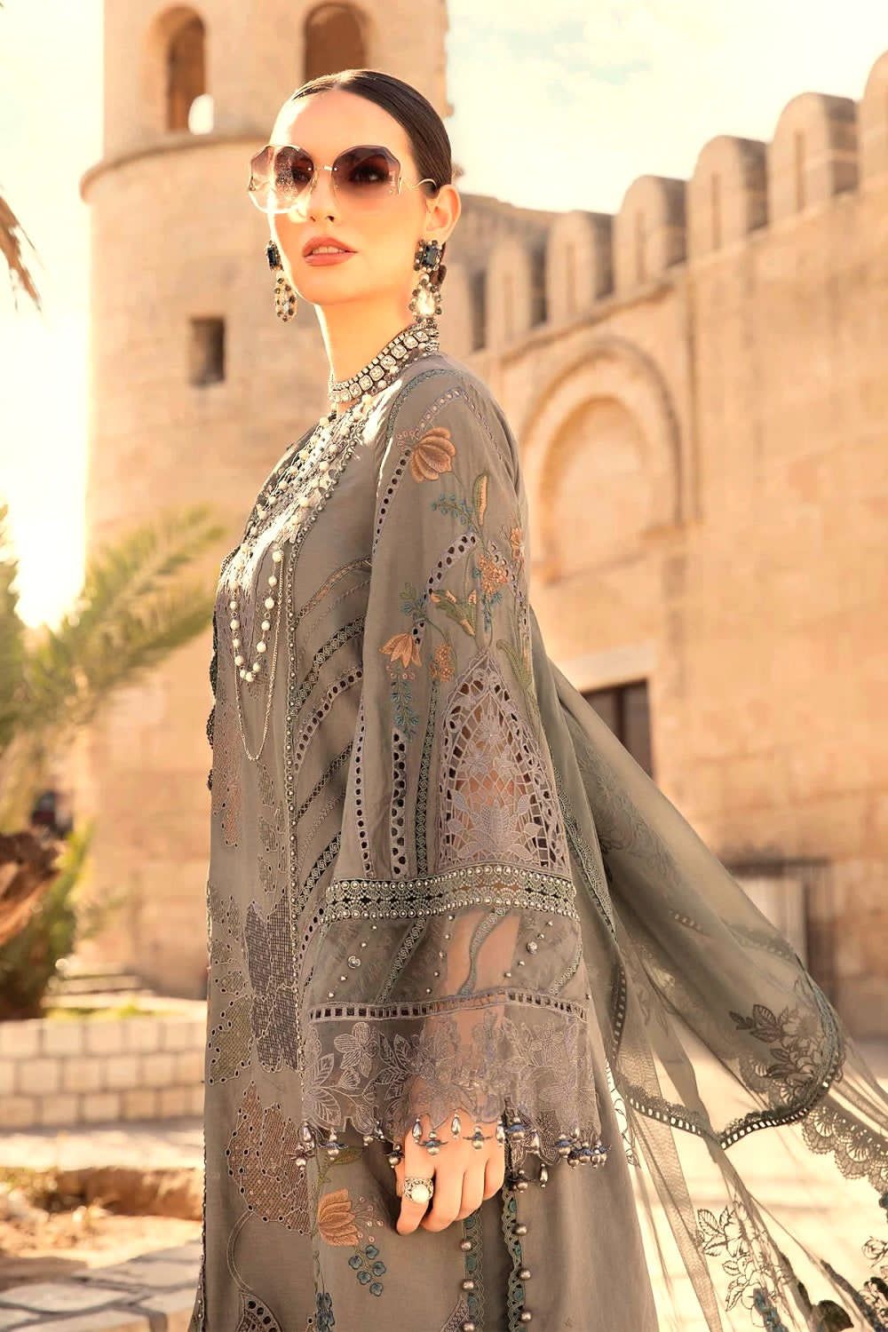 3PIECE Luxury Embroidered Collection