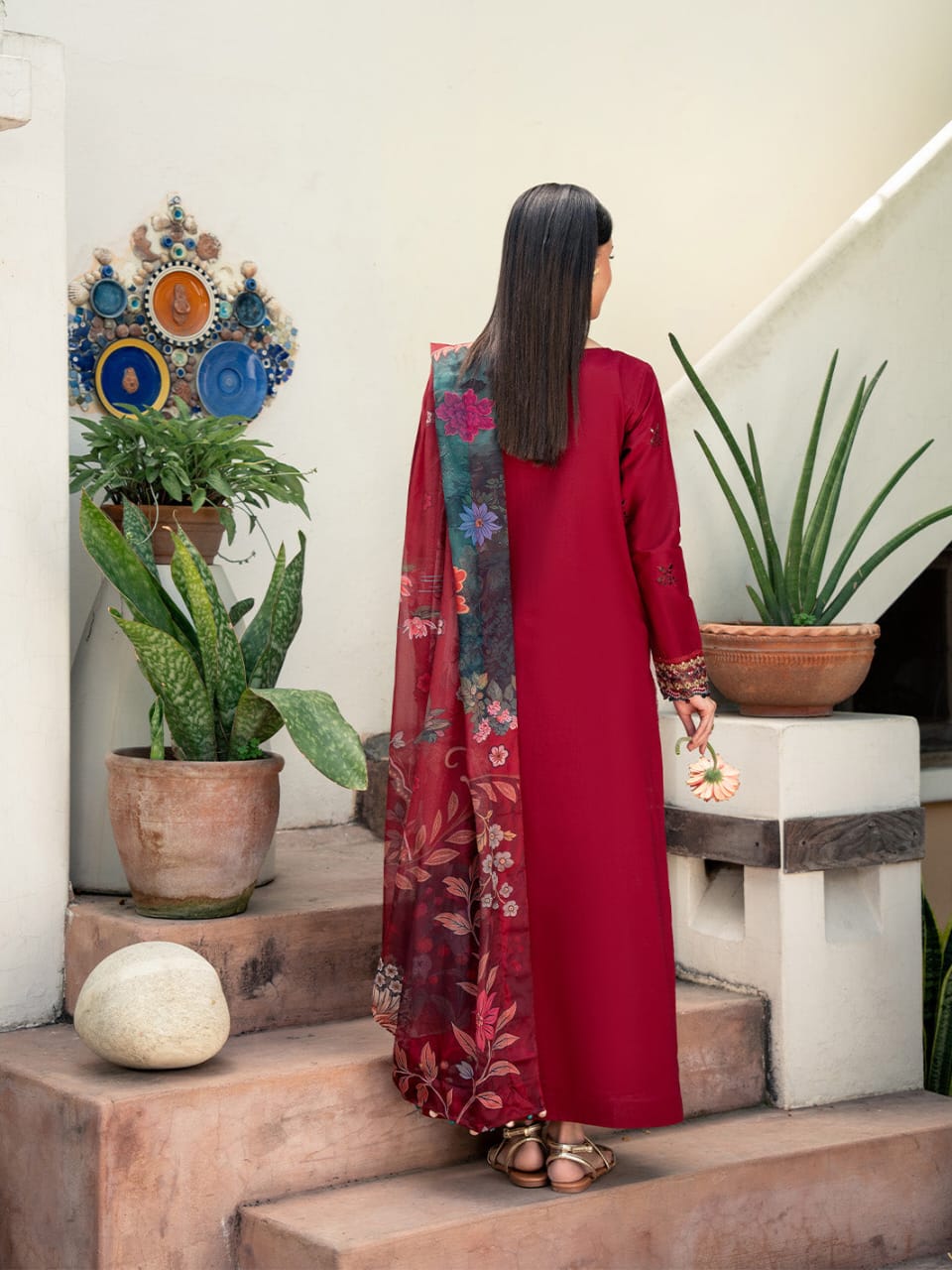 Izel Premium Embroidered 3-Piece Lawn Suit available in two color Red and Green - Signature Edit