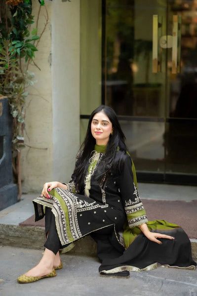 3PIECE Embroidered Summer Collection