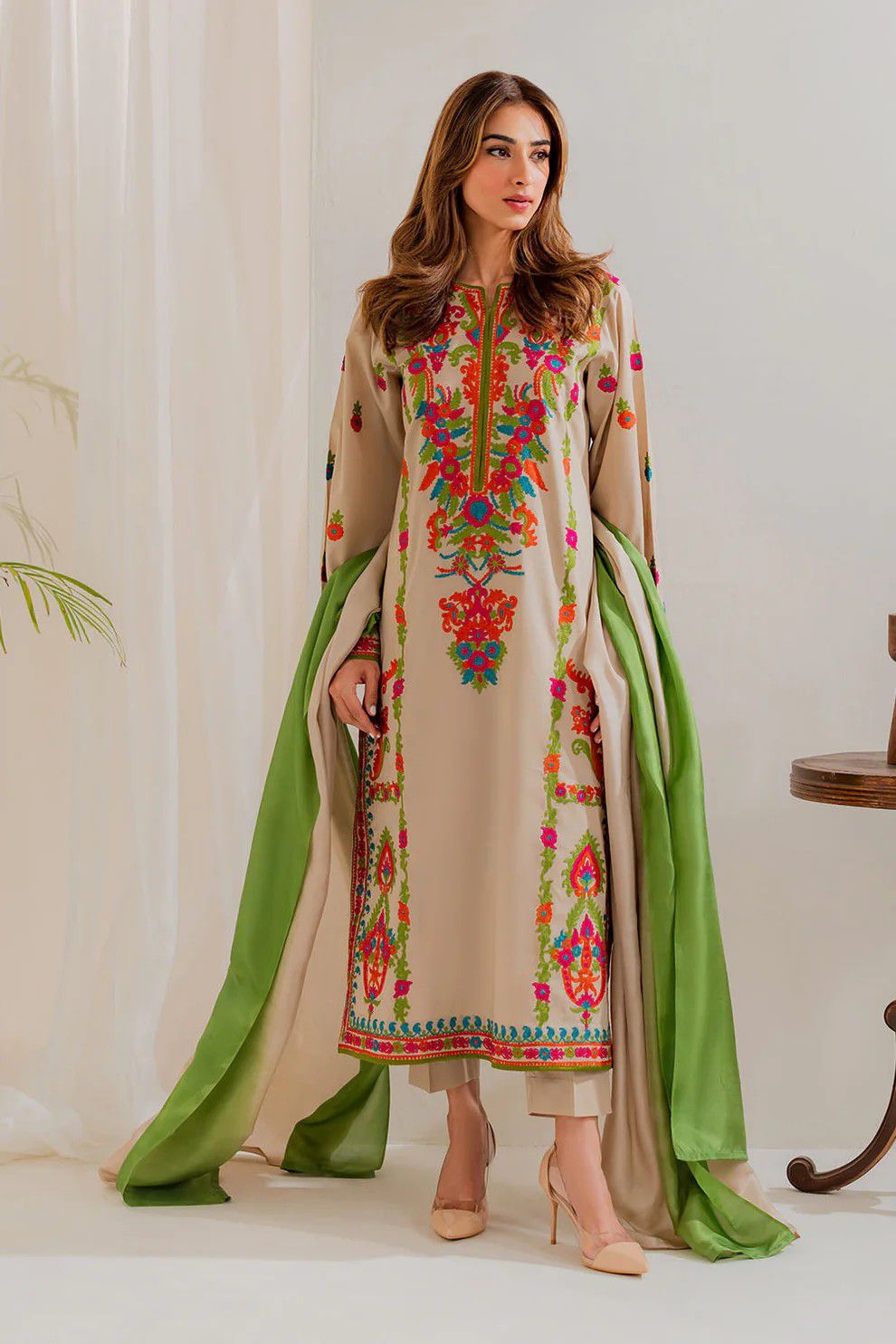 3PIECE Luxury Embroidered Collection