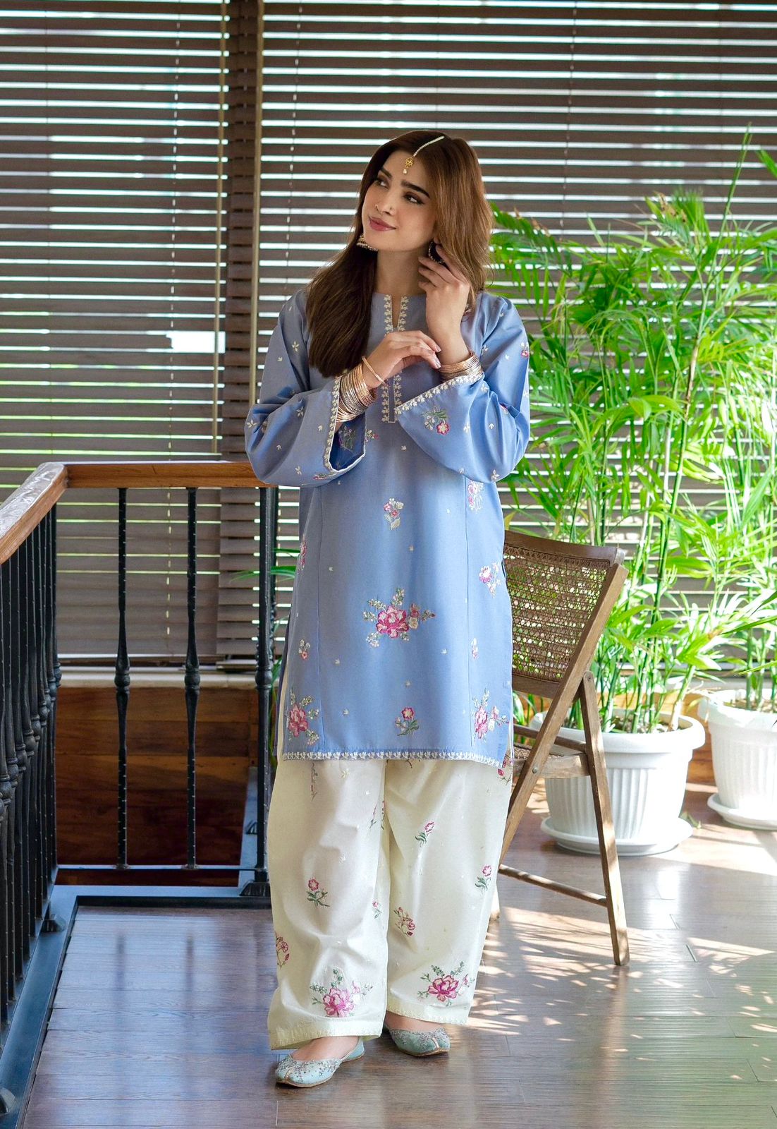 2PC Embroidered Summer Suit